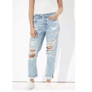 AE Tomgirl Jeans